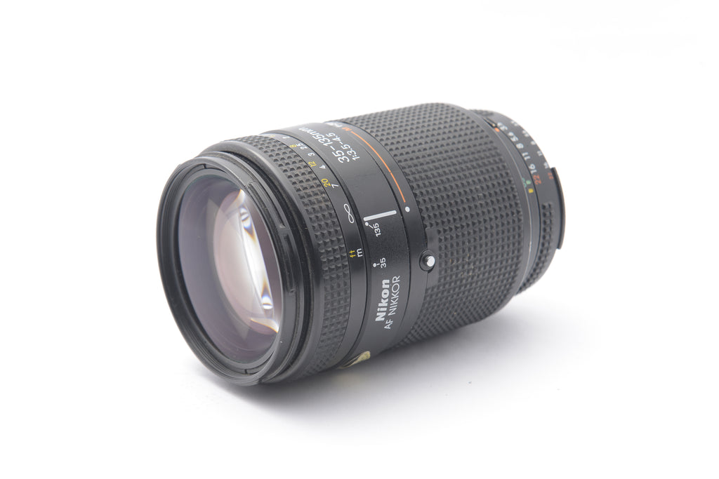 Nikon AF Zoom-Nikkor 35-135mm f/3.5-4.5 Lens – Good