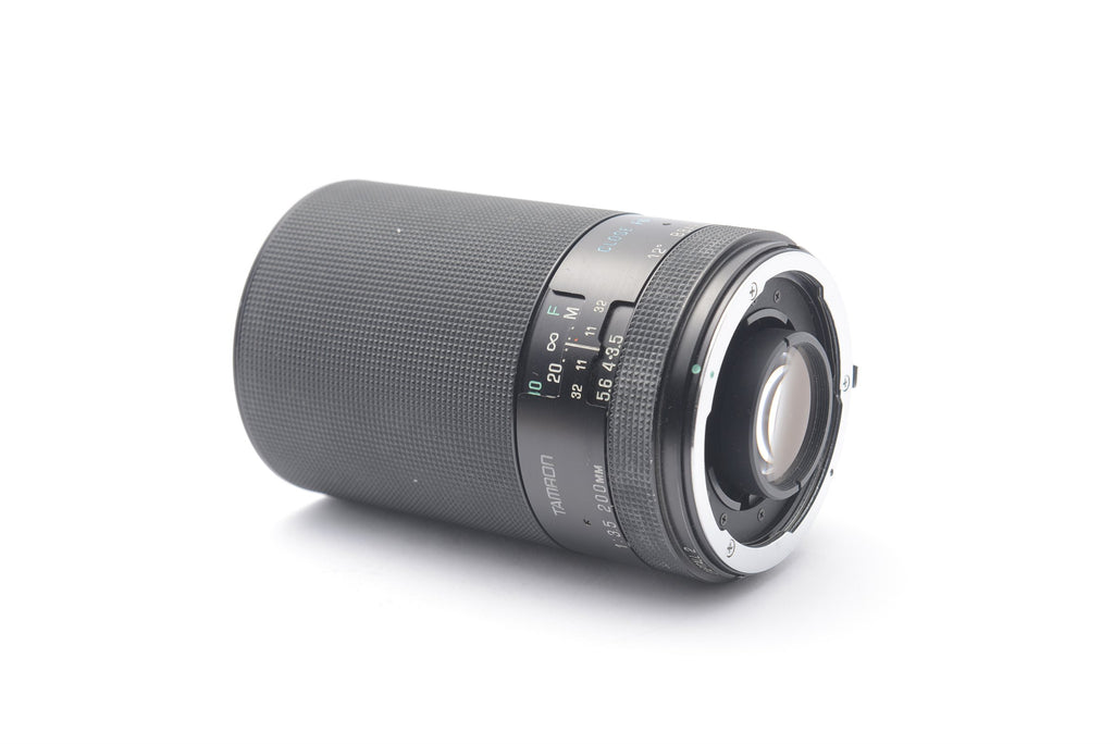 Tamron 200mm f3.5 BBAR MC (Adaptall 2 OM) – Very Good