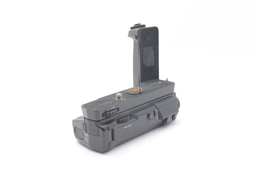 Olympus Power Battery Holder HLD-6G (For OM-D E-M5 Only) – Very Good