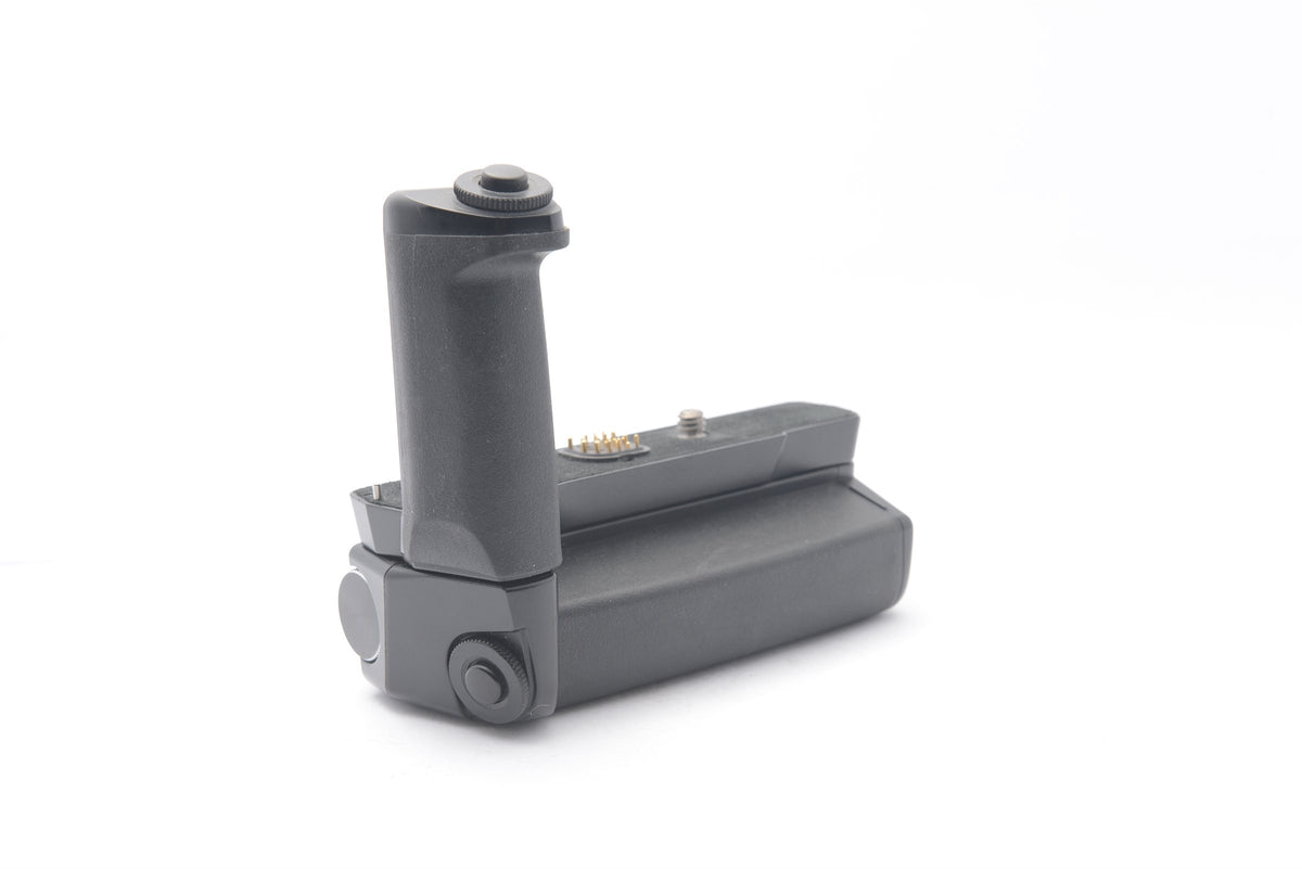 Olympus Power Battery Holder HLD-6G (For OM-D E-M5 Only) – Very Good
