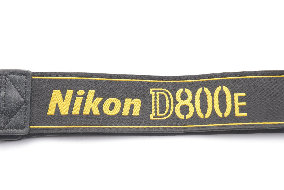 Nikon D800e Strap – Very Good