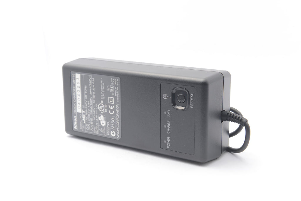 NC-0595 — Nikon MH-16 Quick Charger (For Nikon D1) — detail photograph 2