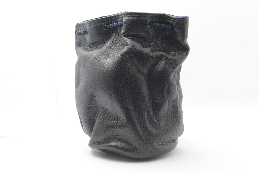 NC-0604 — Mamiya Soft Leather Lens Case No.1 — detail photograph 2