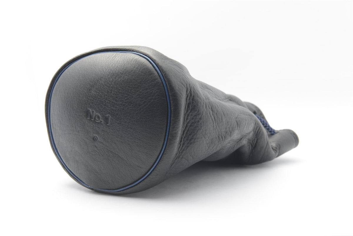 NC-0604 — Mamiya Soft Leather Lens Case No.1 — detail photograph 3