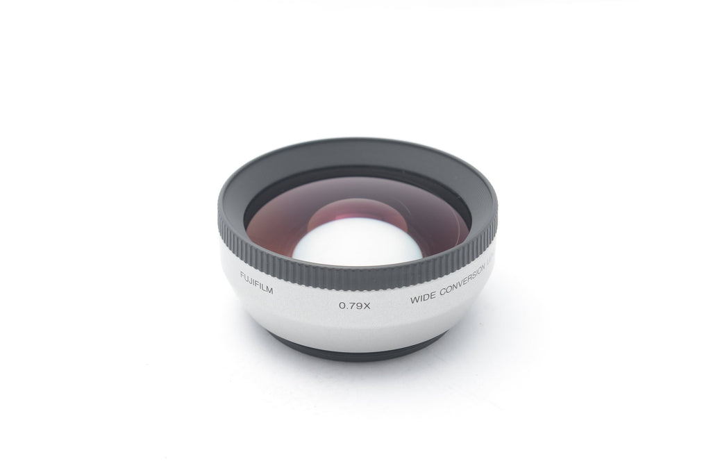 NC-0606 — Fujifilm Wide Conversion Lens WL-FX9 (For FinePix4900 Zoom) — detail photograph 2