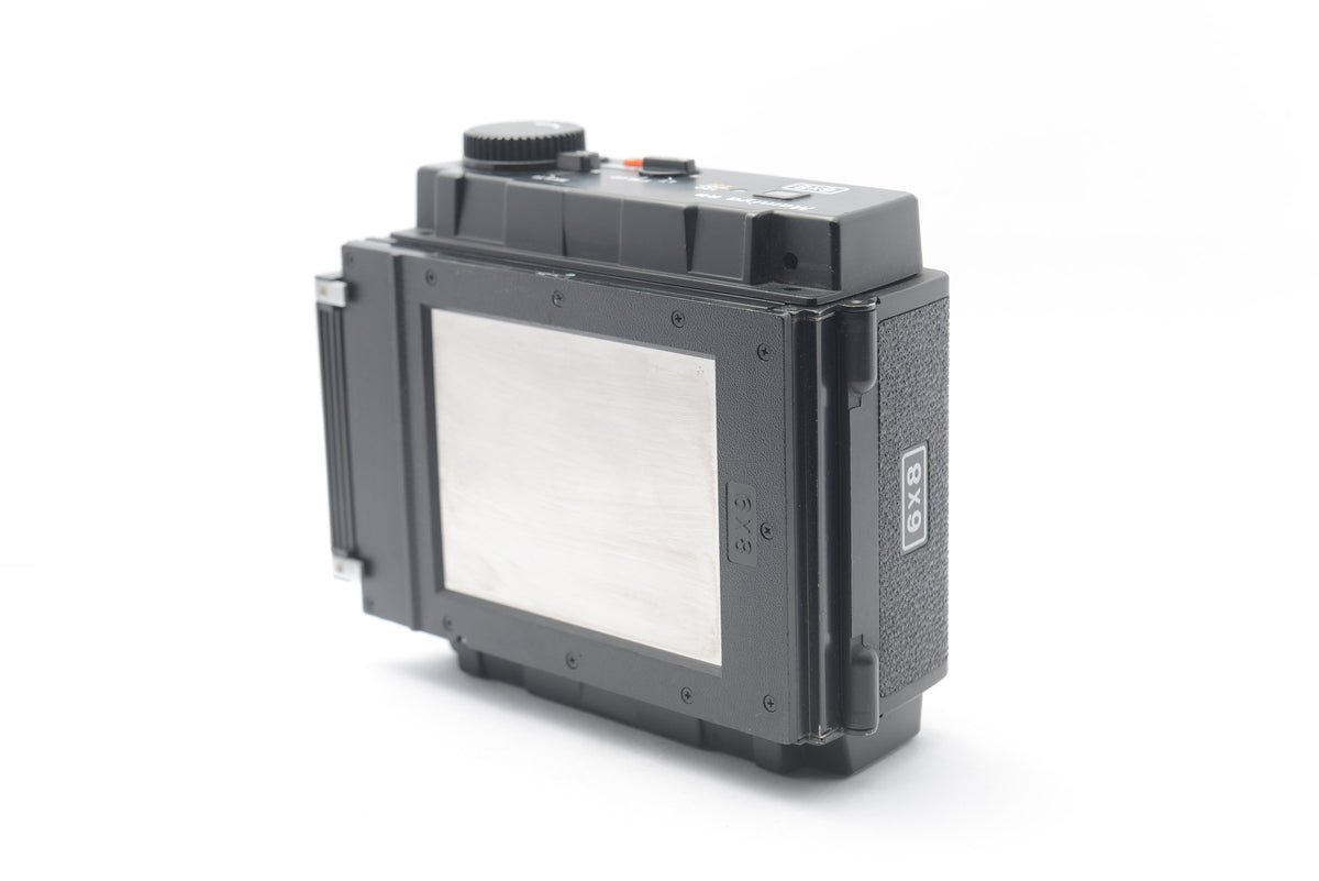 NC-0608 — Mamiya RB67 6x8 120/220 Motorized Magazine Film Back — detail photograph 3