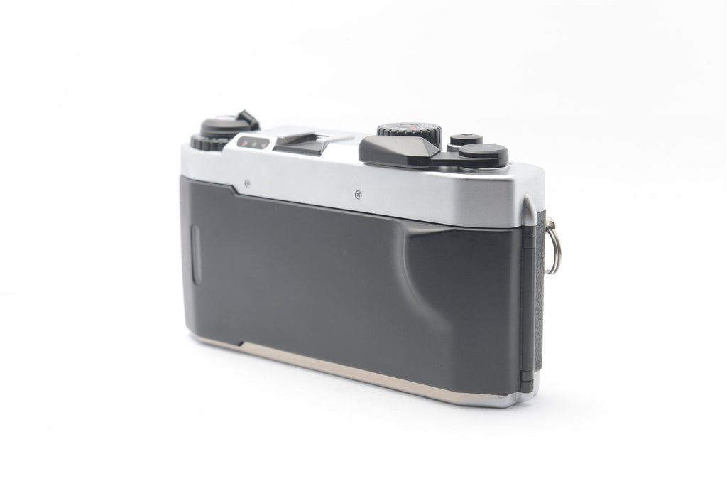 NC-0609 — Voigtlander Bessa-L Body — detail photograph 3