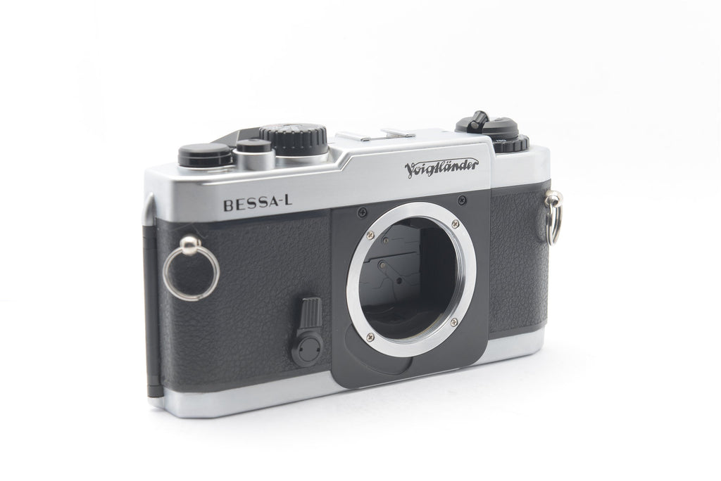 NC-0609 — Voigtlander Bessa-L Body — detail photograph 4