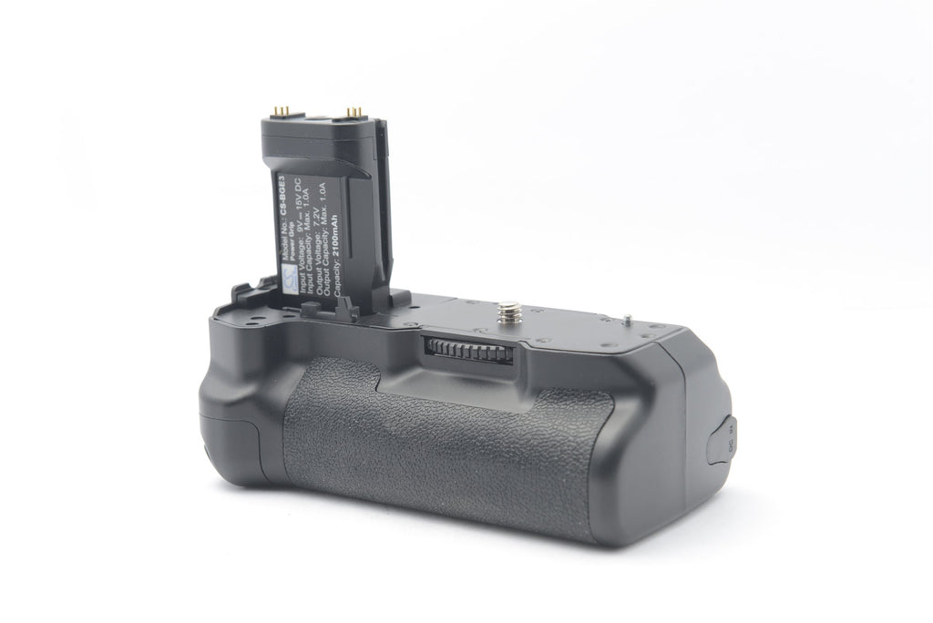 NC-0617 — Cameron Sino Battery Grip (for EOS 350D & EOS 400D) — detail photograph 2