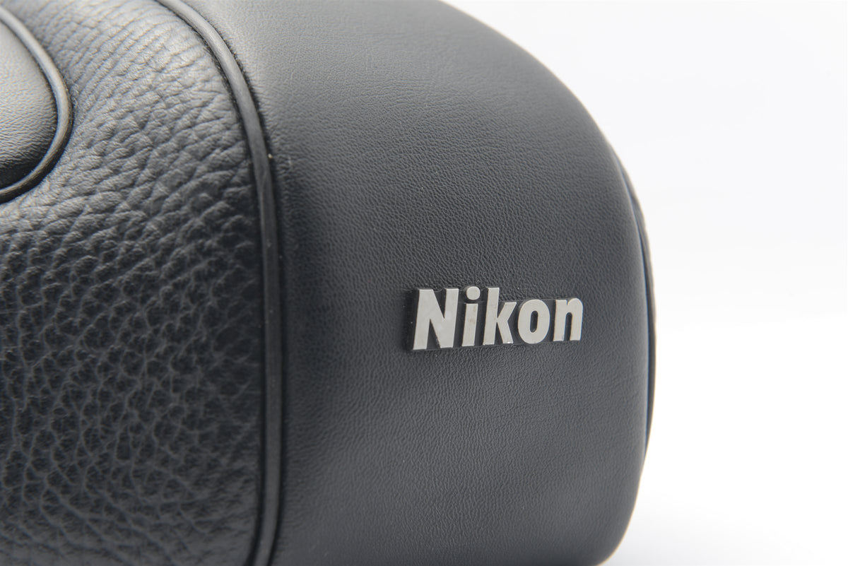 NC-0619 — Nikon Case EF-47 (For F90s, F90D & N90) — detail photograph 5