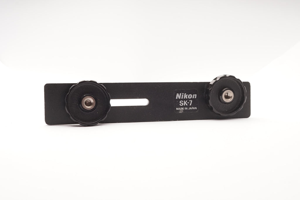 Nikon SK-7 Flash Bracket; approved photo 1; NC-0641