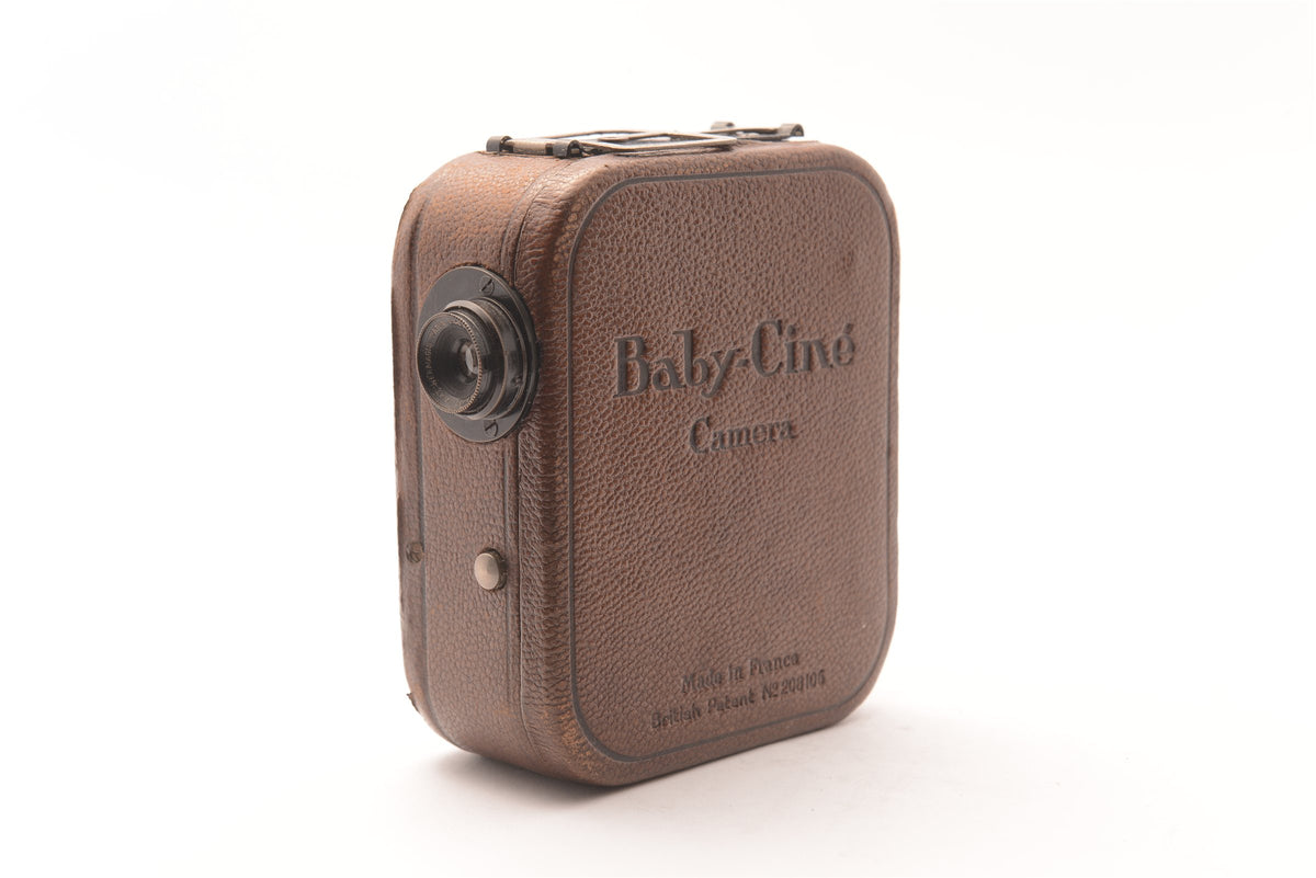 Pathé Baby-Cine 9.5mm (Brown Leather) – image 1 of 10