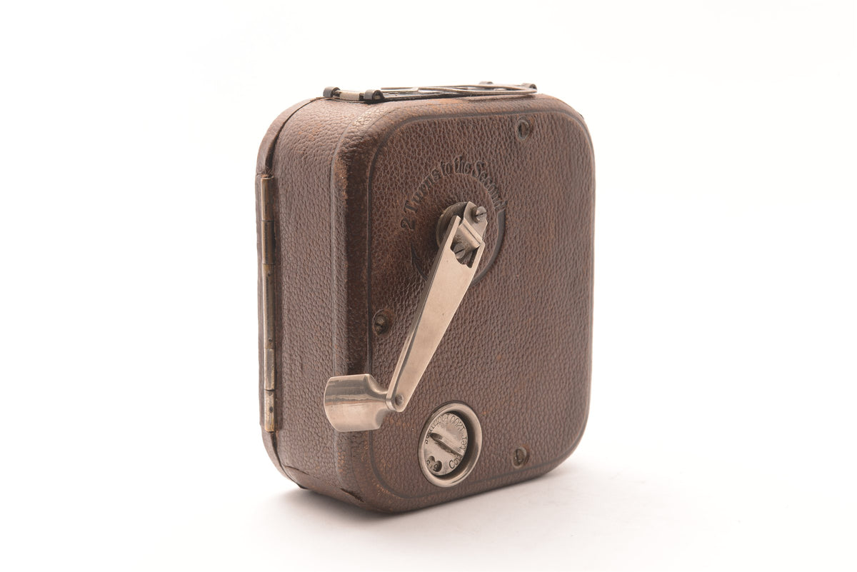 Pathé Baby-Cine 9.5mm (Brown Leather) – image 3 of 10