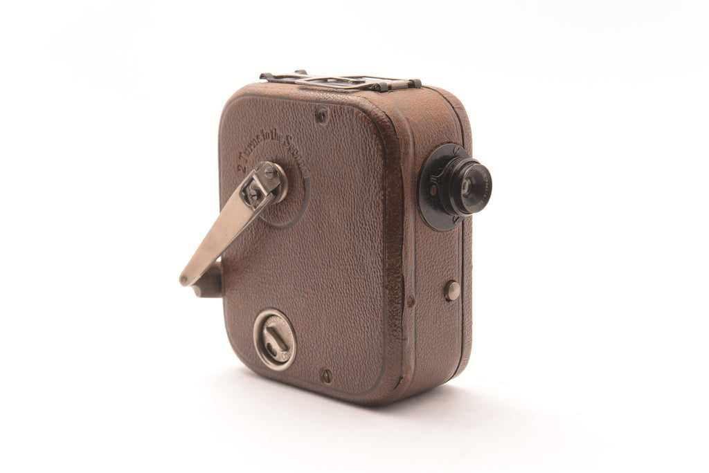Pathé Baby-Cine 9.5mm (Brown Leather) – image 4 of 10