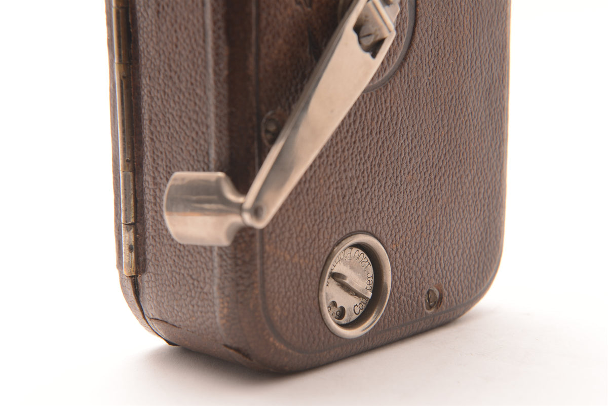 Pathé Baby-Cine 9.5mm (Brown Leather) – image 7 of 10