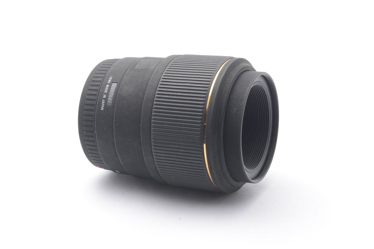 Sigma 105mm f/2.8 DG Macro for Minolta AF – image 2 of 4