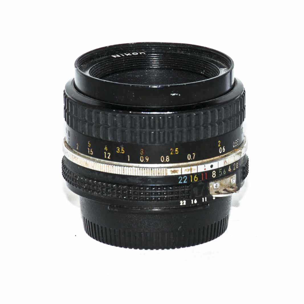 Nikkor-50mm-f1.8-Ai-Lens-2.jpg