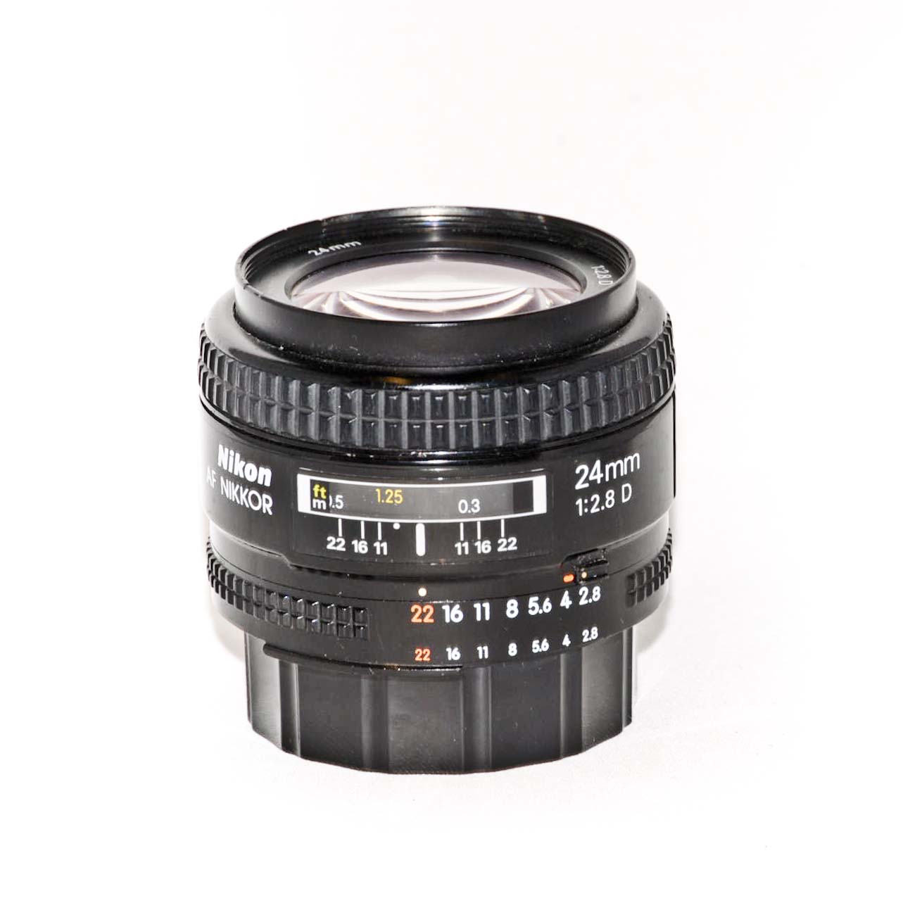 Nikon-24mm-2.jpg