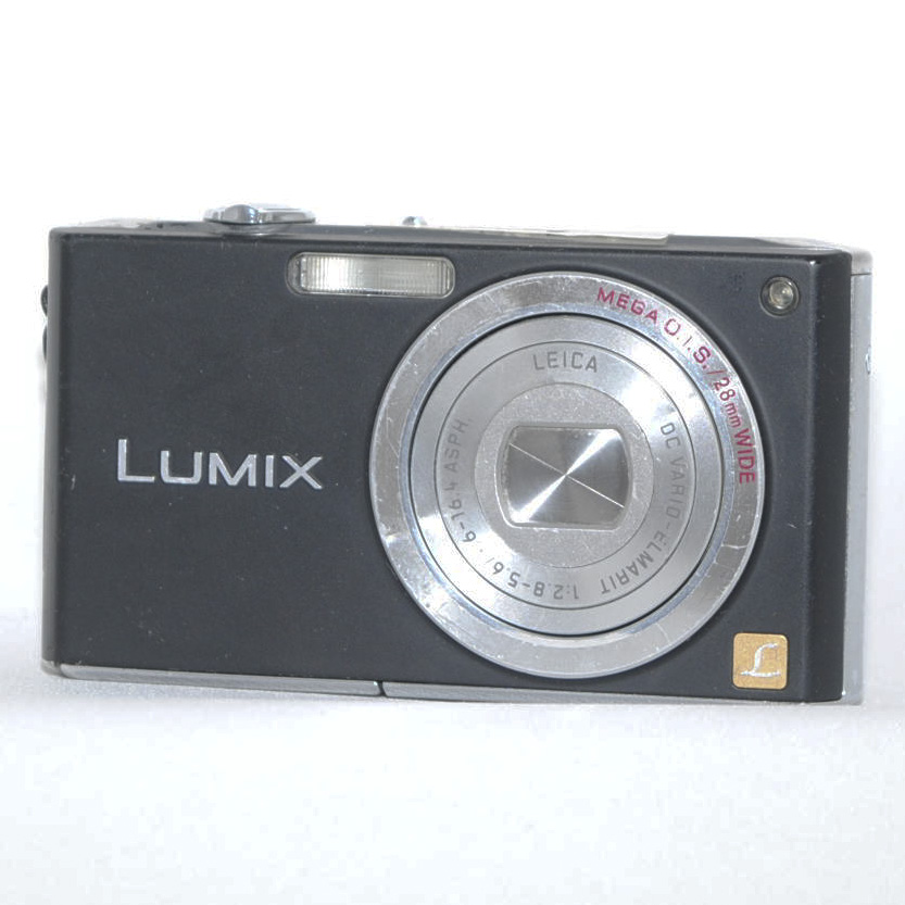 Panasonic-FX-33-2.jpg