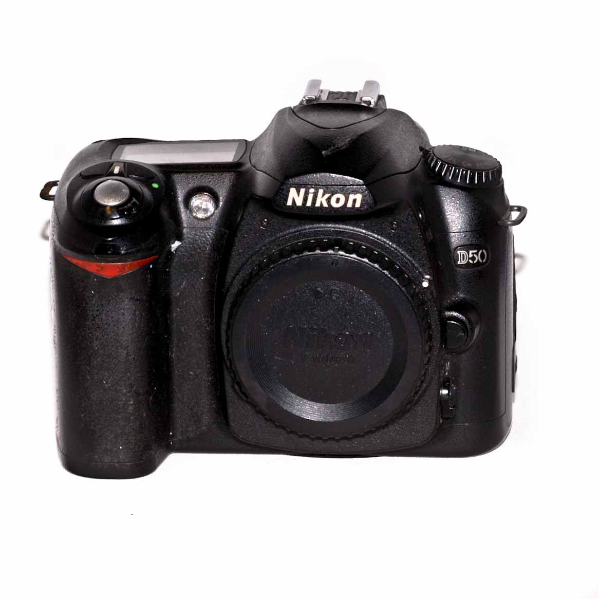 nikonD50.jpg