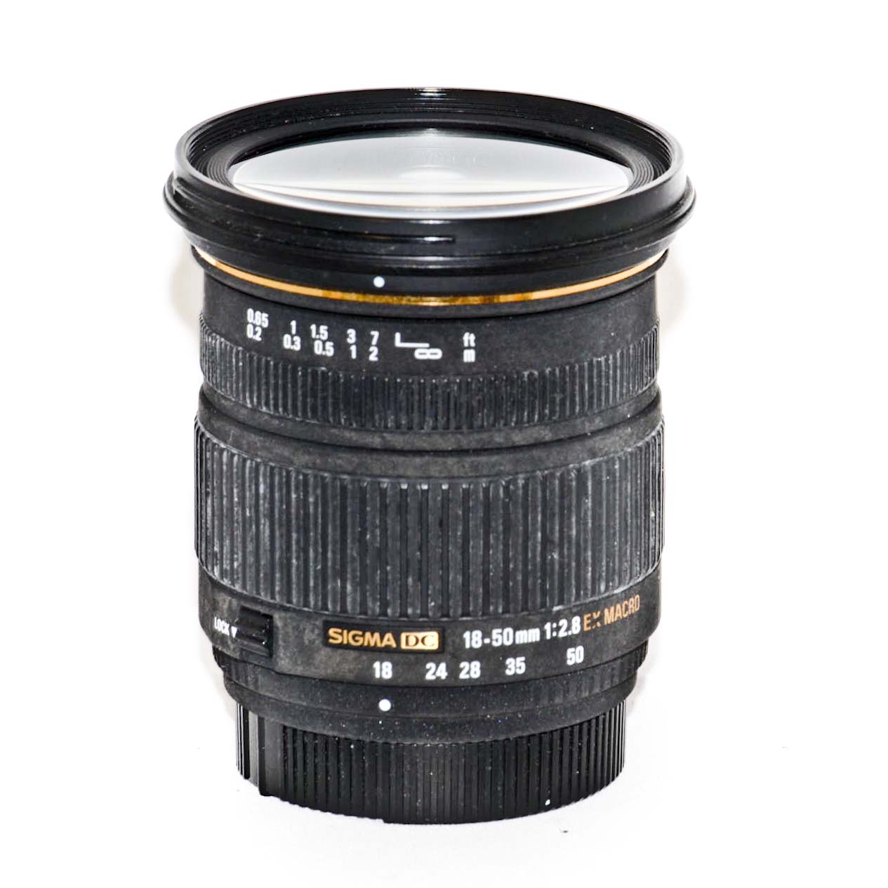sigma-18-50-dx-2.jpg